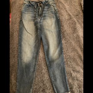Hollister ultra high rise mom jeans